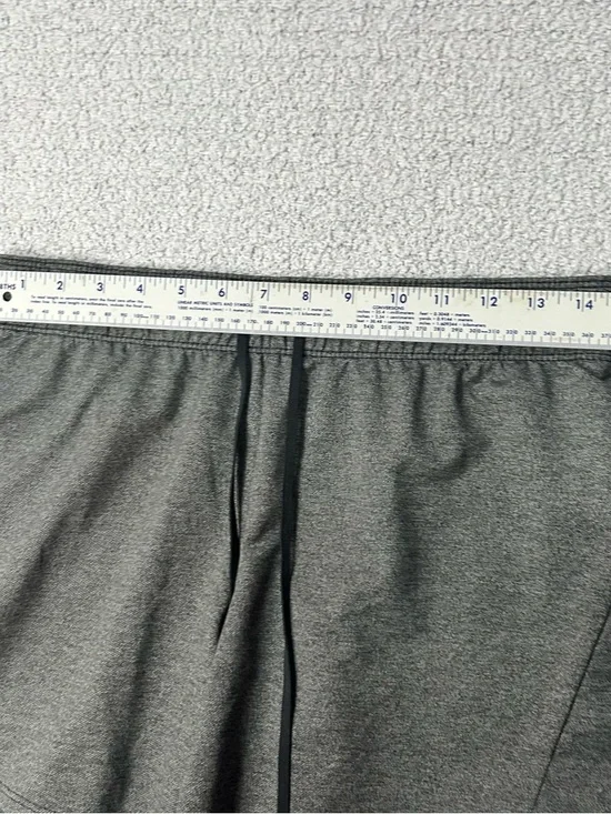 Nike Dri Fit Women's Grey Active Shorts with Foldable Logo Waistband Sz S - Picture 2 of 7